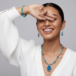 Swarovski Beaded Peyote Pendant Necklace, Bracelet and Earring 3pc Set